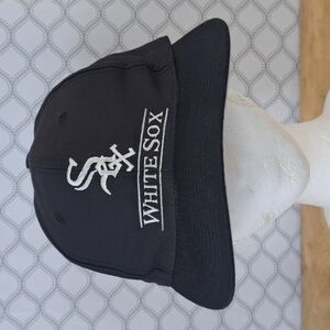 Vintage Chicago White Sox spell out black and white baseball snapback hat